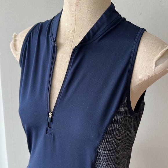 Small adidas golf dress with shorts - Picture 2 of 9